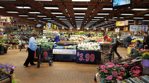 Supermarket «Wegmans», reviews and photos, 945 Fairmount Ave, Jamestown, NY 14701, USA
