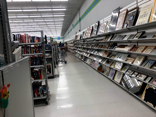 Thrift Store «2nd Ave Value Stores», reviews and photos, 1200 Welsh Rd, North Wales, PA 19454, USA