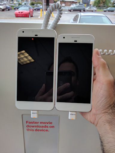 Cell Phone Store «Verizon», reviews and photos, 369 Rockaway Turnpike, Lawrence, NY 11559, USA