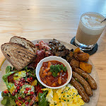 Photo n°3 de l'avis de hanni.e fait le 29/09/2022 à 14:21 sur le  endless à Leipzig