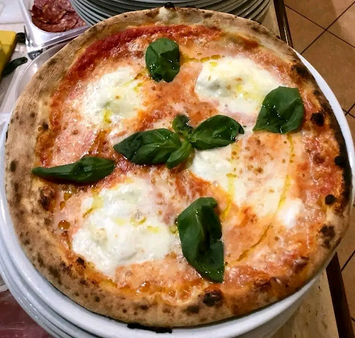 Pantarhei Ristorante in Petrignano, Provincia di Perugia