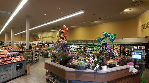 Grocery Store «Safeway», reviews and photos, 12032 SE Sunnyside Rd, Clackamas, OR 97015, USA