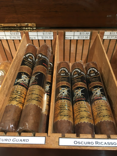 Tobacco Shop «Up Down Cigar», reviews and photos, 1550 N Wells St, Chicago, IL 60610, USA