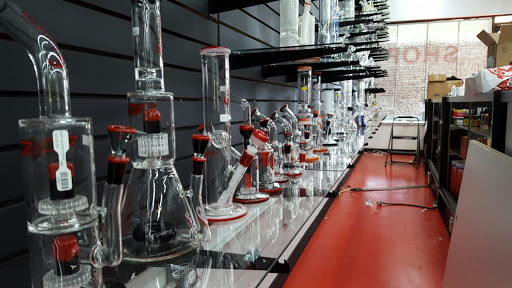 Tobacco Shop «Mr. SMOKE (smoke shop)», reviews and photos, 4347 Gunn Hwy, Tampa, FL 33618, USA