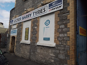 Victor Barry Tyres & Exhausts