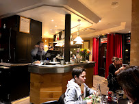 Bar du Restaurant italien Da Moli à Paris - n°11