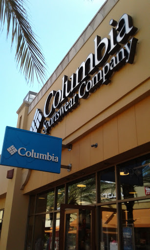 Sportswear Store «Columbia Sportswear Outlet Store», reviews and photos, 100 Citadel Dr #636, Commerce, CA 90040, USA