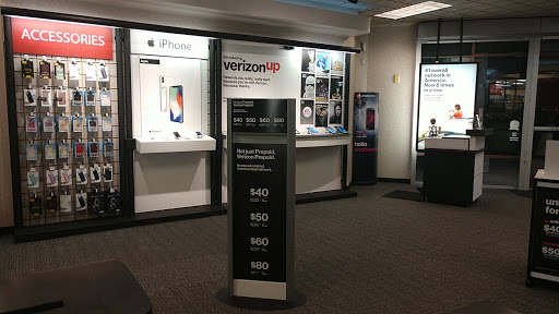 Cell Phone Store «Verizon Authorized Retailer - Wireless Plus Moorpark», reviews and photos, 766 New Los Angeles Ave #6, Moorpark, CA 93021, USA