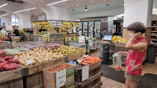 Grocery Store «Whole Foods Market», reviews and photos, 250 7th Ave, New York, NY 10001, USA