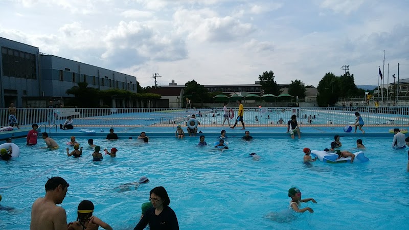 グルコミ 大阪府 市民プールで みんなの評価と口コミがすぐわかるグルメ 観光サイト
