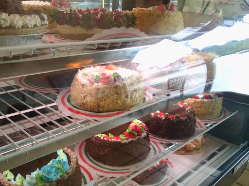 Shopping Mall «Crystal Springs Shopping Village», reviews and photos, 100 De Anza Blvd, San Mateo, CA 94402, USA