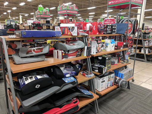 Clothing Store «Burlington Coat Factory», reviews and photos, 380 Cooley St, Springfield, MA 01128, USA