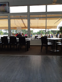 Atmosphère du Restaurant français La Table du Golf à Gujan-Mestras - n°2