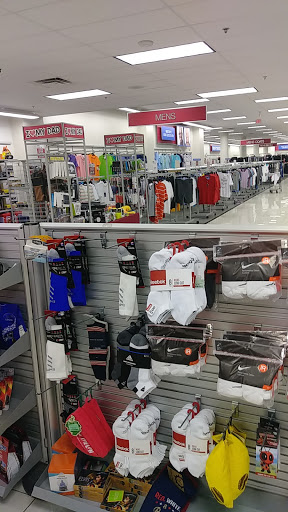 Clothing Store «Burlington Coat Factory», reviews and photos, 7301 Castor Ave, Philadelphia, PA 19149, USA