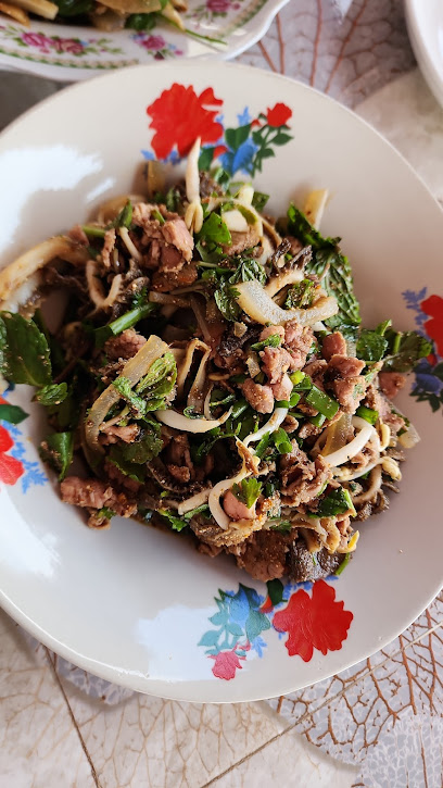 ຮ້ານລາບ ແມ່ພາ (LAF) BEEF LAO TRADITIONAL FOOD