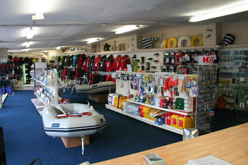 Force 4 Chandlery Plymouth