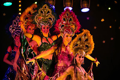 Revue Cabaret Paris Paradis à Saleilles