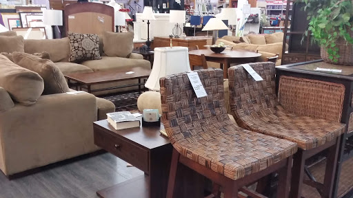 Thrift Store «Wings Resale Store», reviews and photos, 8349 W Golf Rd, Niles, IL 60714, USA