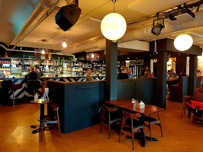 Alma's Bar og Kjøkken