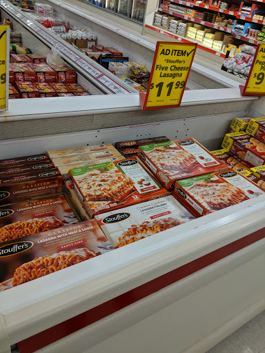 Grocery Store «Save-A-Lot», reviews and photos, 661 E 24th St #810, Holland, MI 49423, USA