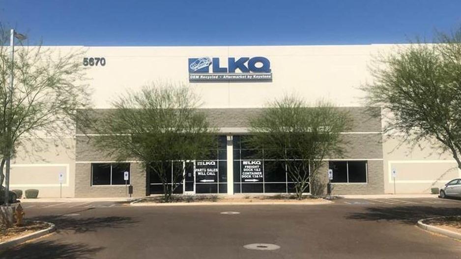 Auto parts store In Phoenix AZ 