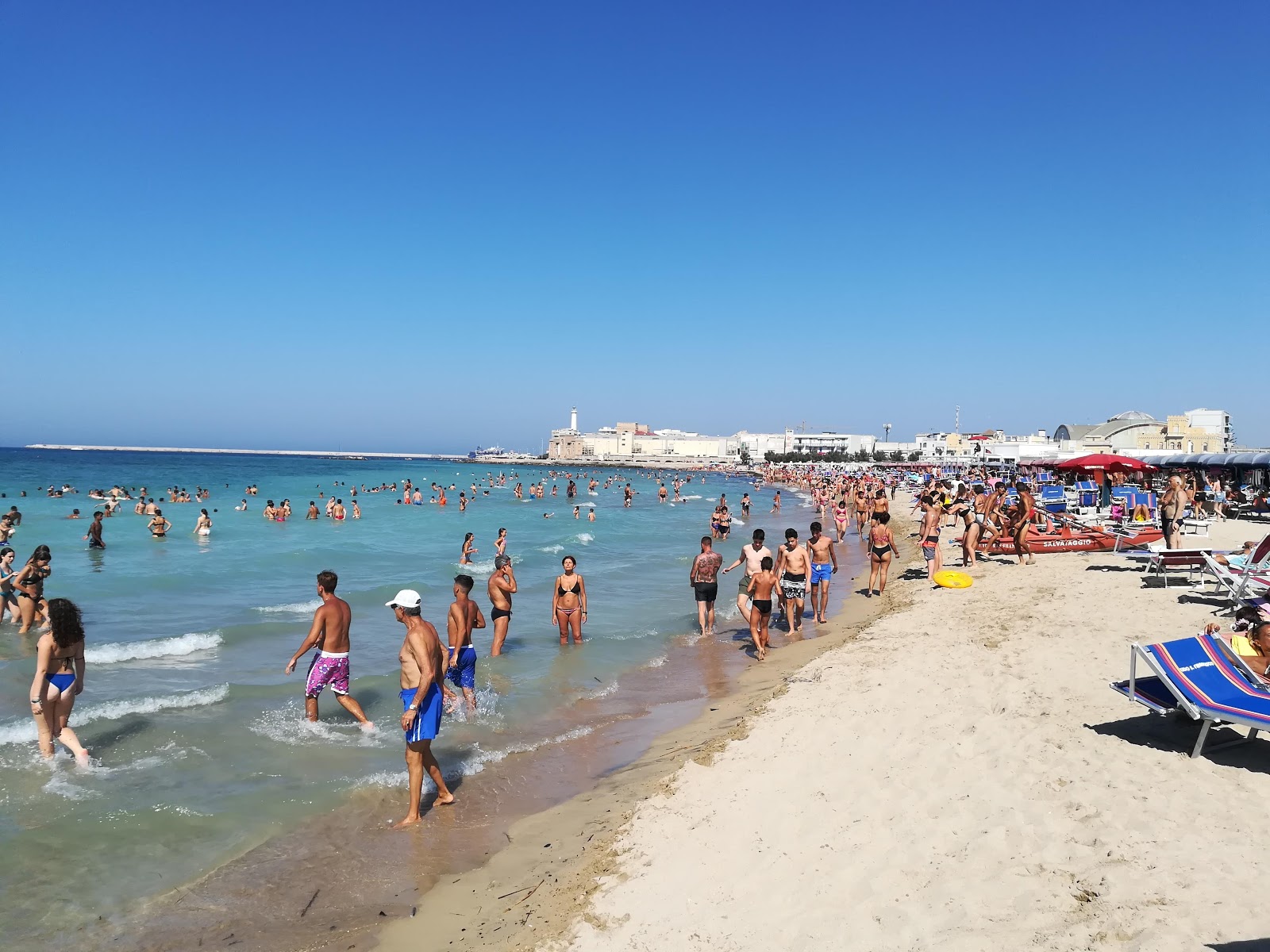 Foto van Lido San Francesco beach met helder zand oppervlakte