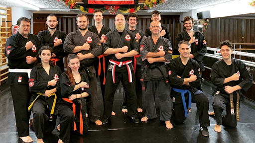 Escuela de Artes Marciales, Kajukenbo y defensa personal