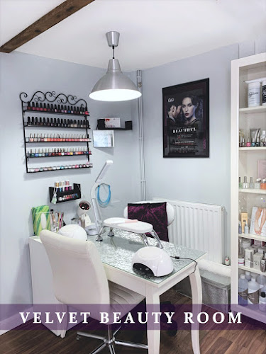 Reviews of Velvet Beauty Room in Woking - Beauty salon