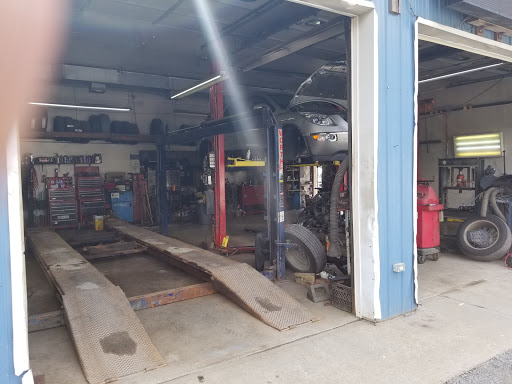 Auto Repair Shop «Wrenches», reviews and photos, 864 Milford Rd, Dingmans Ferry, PA 18328, USA