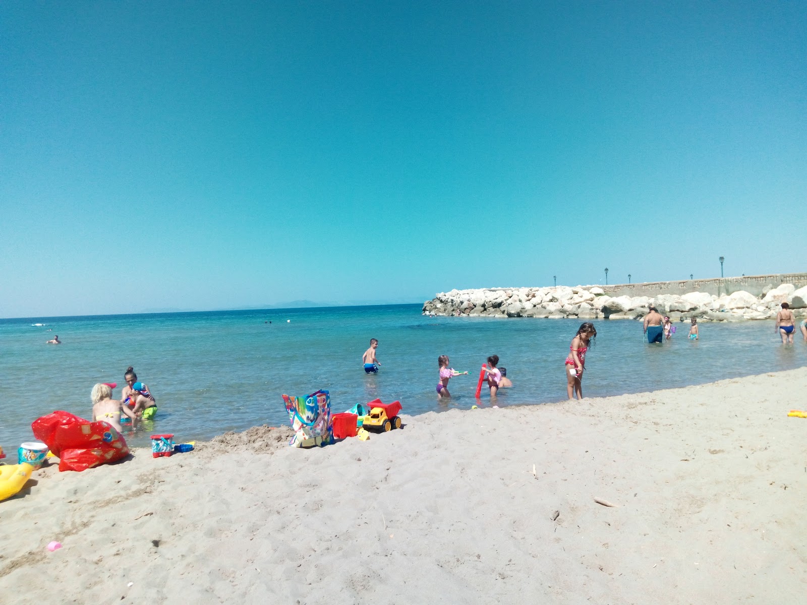 Foto von Amaliadas beach mit sehr sauber Sauberkeitsgrad