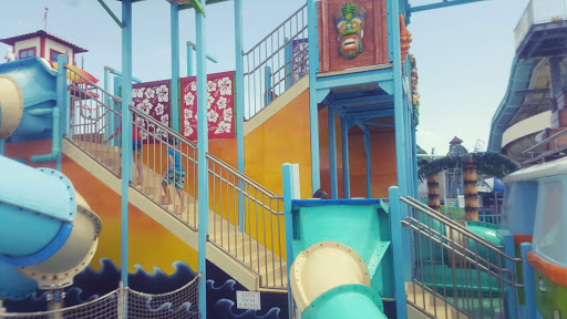 Water Park «Thundering Surf Waterpark», reviews and photos, 300 Taylor Ave, Beach Haven, NJ 08008, USA