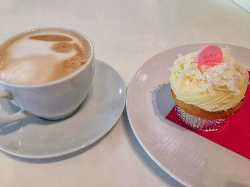 Cake Shop «Sugar Divas Cakery LLC», reviews and photos, 25 W Crystal Lake St #172, Orlando, FL 32806, USA