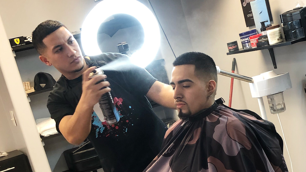 The MagicTouch Barbershop 98948