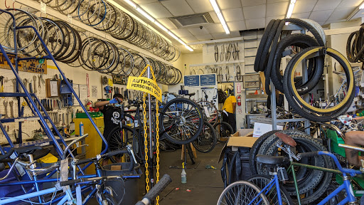 Bicycle Repair Shop «The Bicycle Tree», reviews and photos, 811 N Main St, Santa Ana, CA 92701, USA