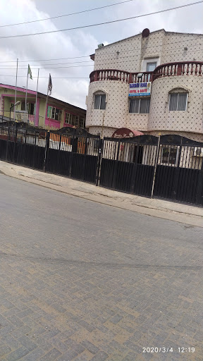Garden Rose Hotel, 29, Adebola Oyah Street, Coker Aguda, Nigeria, Luxury Hotel, state Lagos