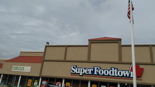 Grocery Store «Super Foodtown of Ocean», reviews and photos, 1560 NJ-35, Ocean Township, NJ 07712, USA