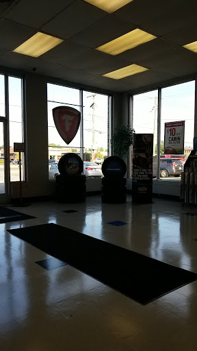 Tire Shop «Firestone Complete Auto Care», reviews and photos, 7619 Richmond Hwy, Alexandria, VA 22306, USA