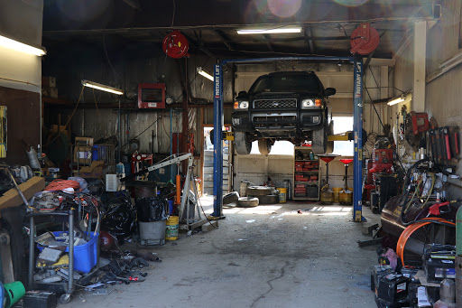 Used Auto Parts Store «Camaro Heaven / Drew Auto Parts», reviews and photos, 112 Clark Rd, Tilton, NH 03276, USA