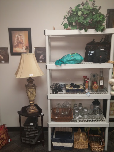 Shopping Mall «Eustis Square Shopping Center», reviews and photos, 218 W Ardice Ave, Eustis, FL 32726, USA