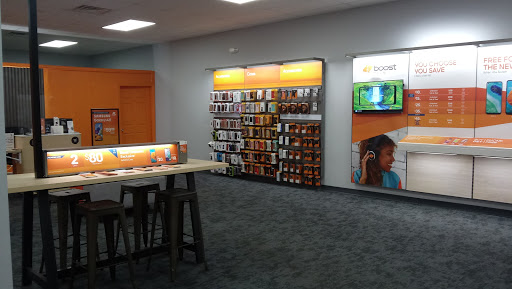 Cell Phone Store «Boost Mobile», reviews and photos, 33 W Main St, Vernon, CT 06066, USA