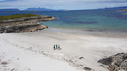 Valokuva Camusdarach Beach IIista. sisältäen tilava rantaviiva