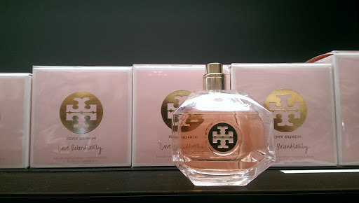 Cosmetics Store «SEPHORA», reviews and photos, 2800 Clarendon Blvd r550, Arlington, VA 22201, USA