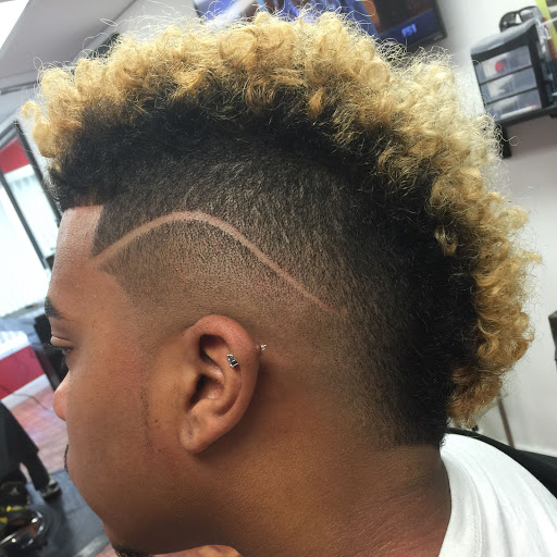 Barber Shop «Stay Sharp Barber Shop», reviews and photos, 678 Sherman Ave, Elgin, IL 60120, USA