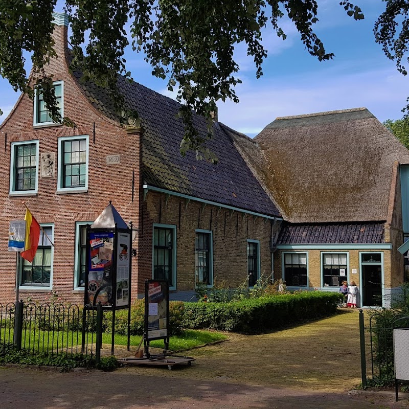 Boerderij- en Rijtuigenmuseum Vreeburg