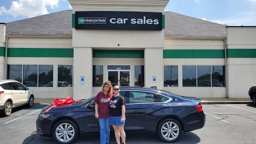 Used Car Dealer «Enterprise Car Sales», reviews and photos, 815 Blankenbaker Pkwy, Louisville, KY 40243, USA