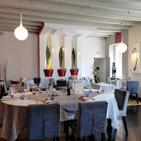 Atmosphère du Restaurant français Restaurant Le Colvert, Chez p'tit père à Villeneuve-en-Retz - n°4