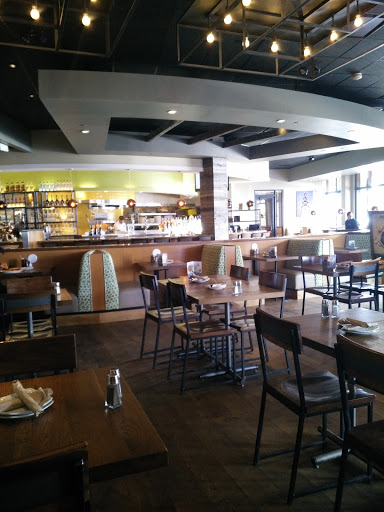 Shopping Mall «The Shops at Atlas Park», reviews and photos, 8000 Cooper Ave, Glendale, NY 11385, USA