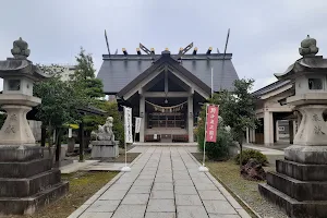 Hiragata Shrine image