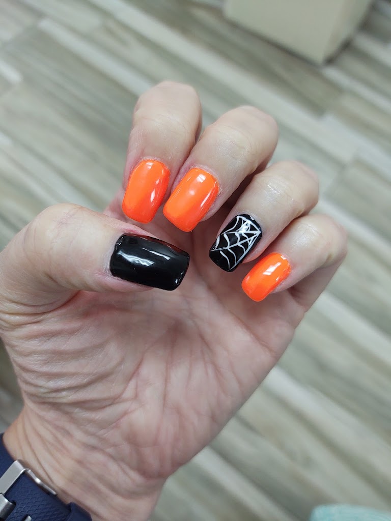 Pretty Nails II 32904
