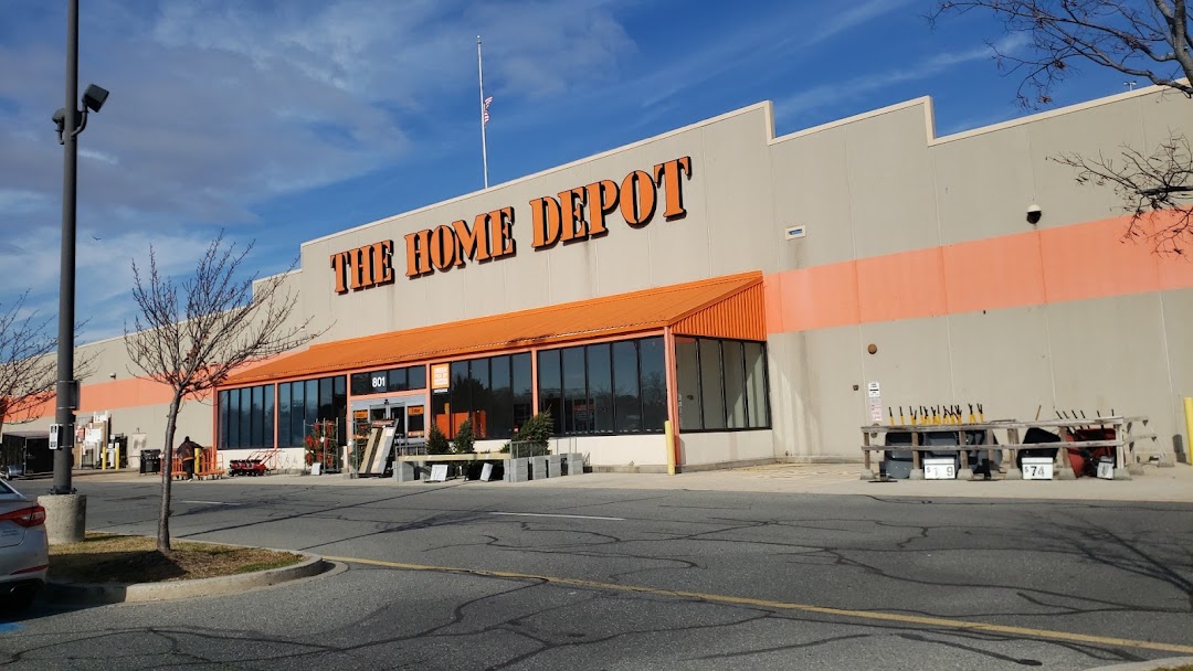 Pro Desk at The Home Depot